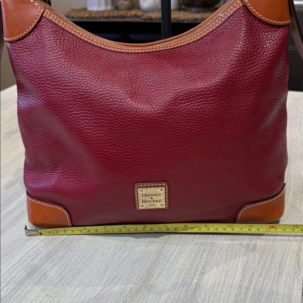 RARE Y2K Vintage Dooney & Bourke Red and Tan Pebbled Leather Hobo. EUC - Picture 11 of 16